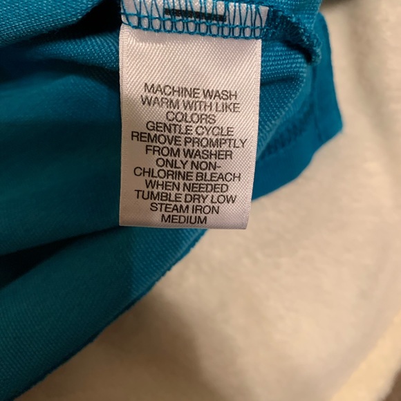 DONATED Two men’s polo shirts - Picture 10 of 10